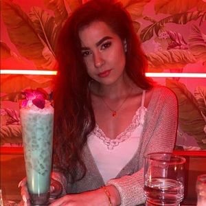 Meet your Posher, Madison